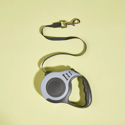 Retractable Dog Leash. Perfect for all types of Weather